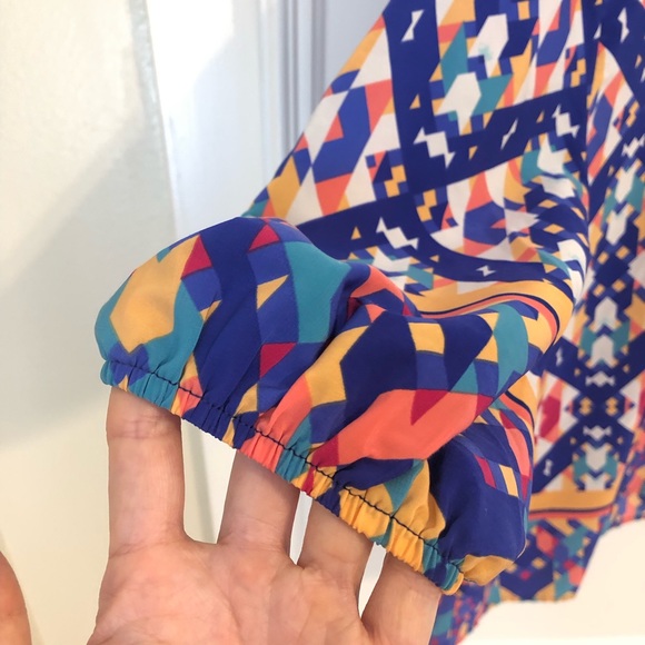 3/$10 Everly Blue White Geometric Pattern Colorful 3/4 Sleeve Blouse XS - Picture 5 of 8